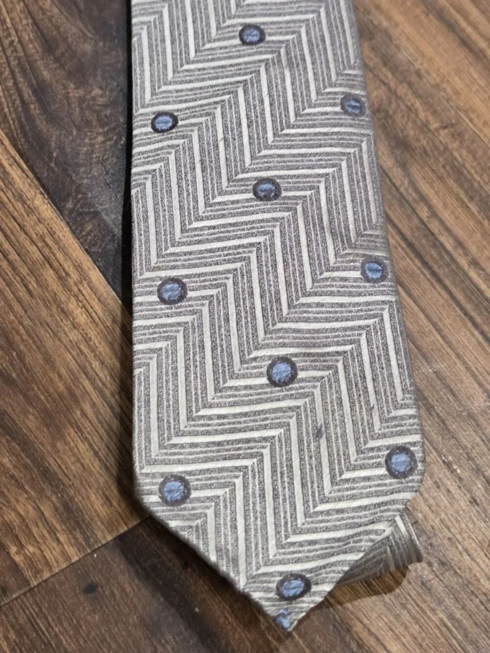 Vtg Carnaval de Venise Italy for Marshall Field’s Heavy 30oz Silk Tie Chevron